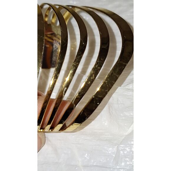 A Vintage Thierry Mugler Gold Tone Banded Cuff Bracelet Wavy Layered Elegant - Picture 6 of 6